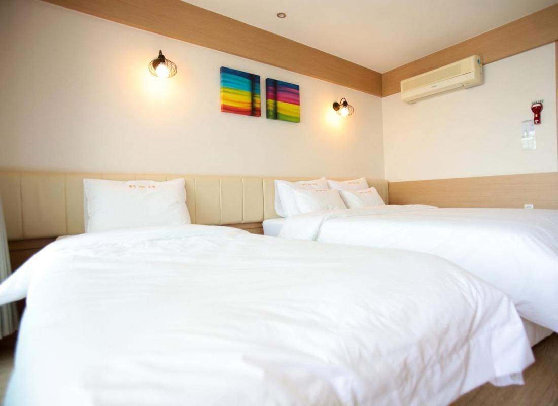 Tongyeong Bay Condo Hotel Eksteriør bilde