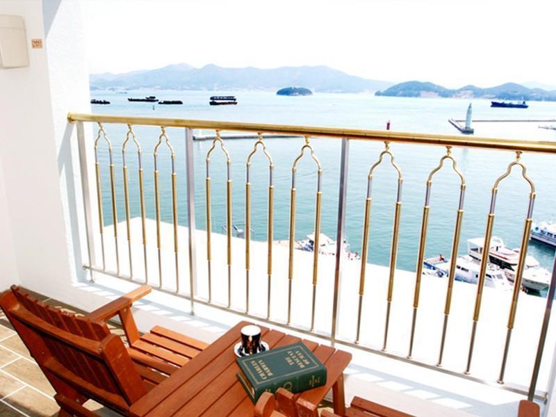 Tongyeong Bay Condo Hotel Eksteriør bilde