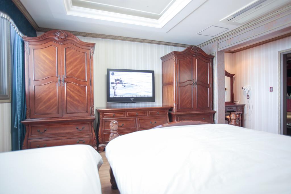 Tongyeong Bay Condo Hotel Eksteriør bilde