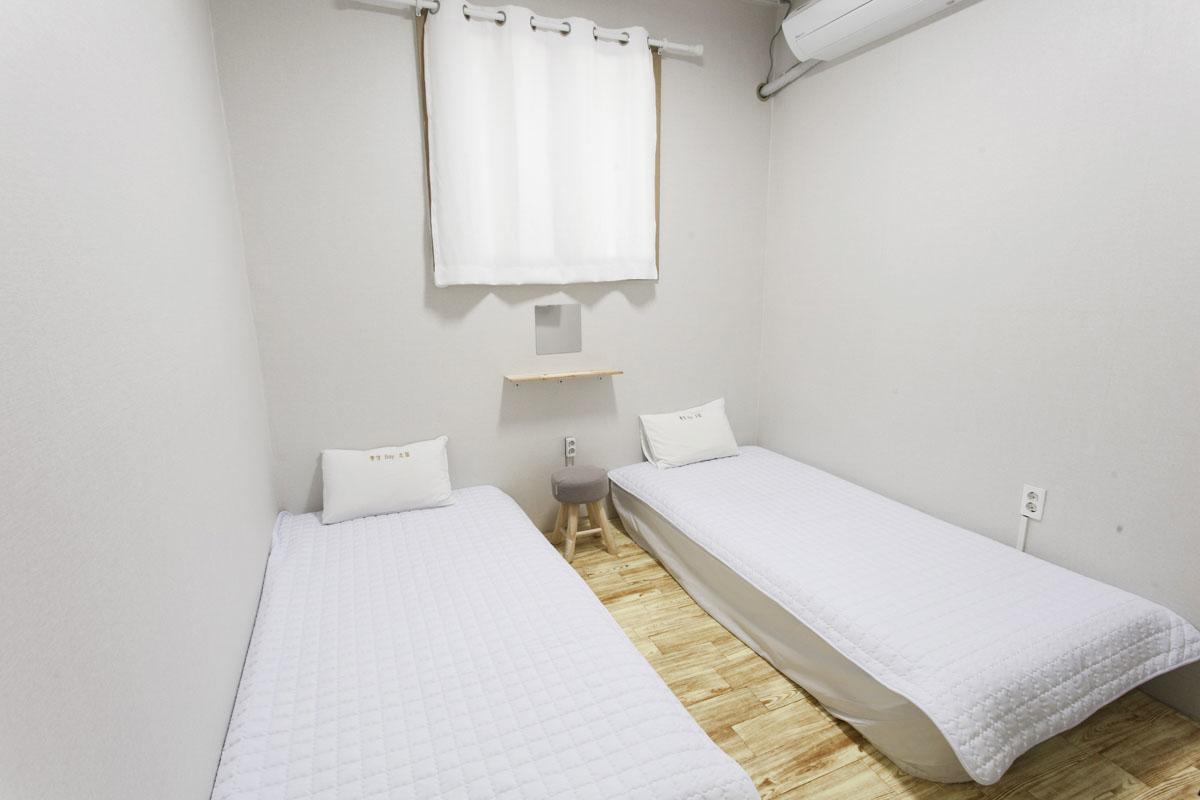 Tongyeong Bay Condo Hotel Rom bilde