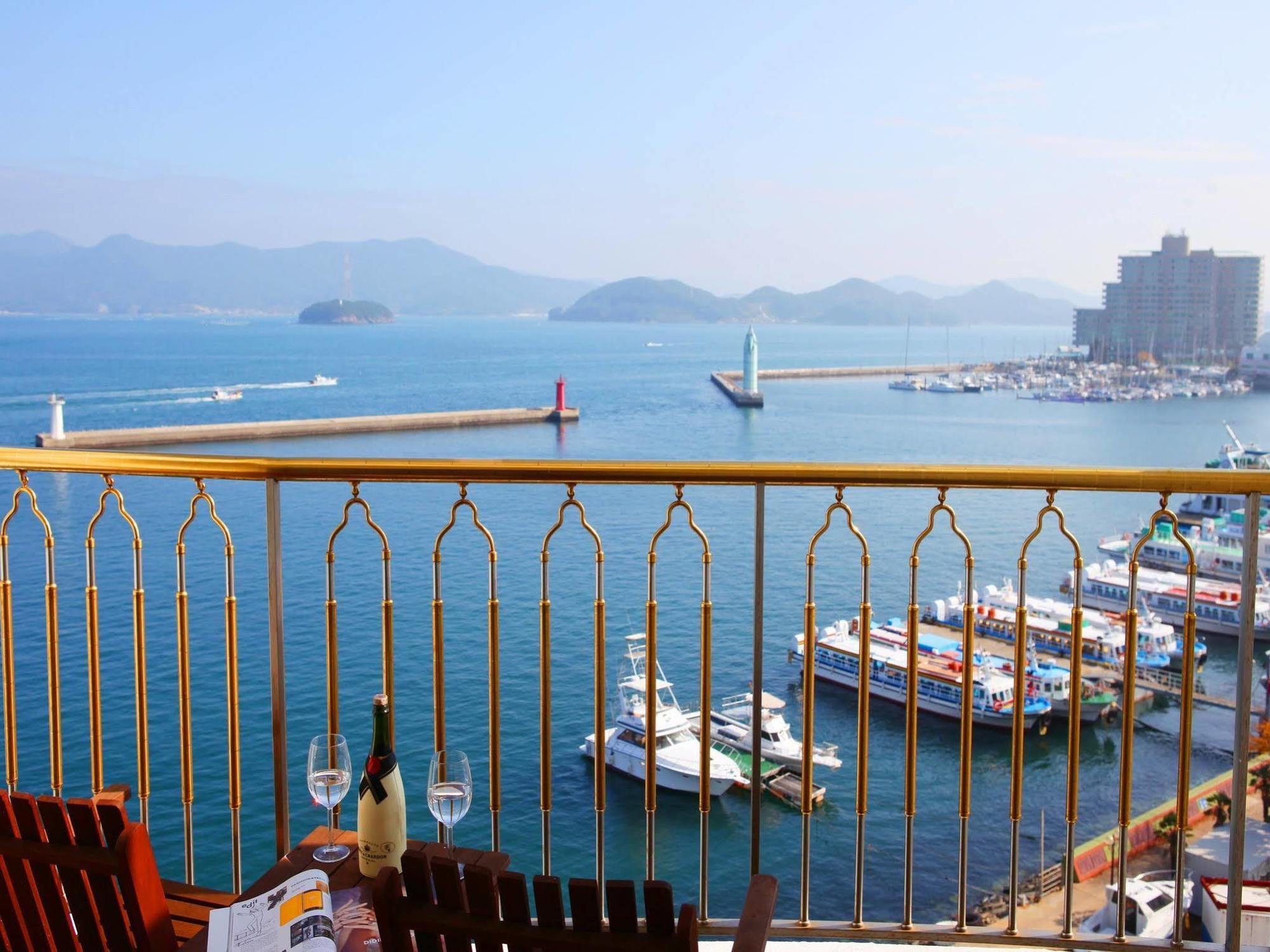 Tongyeong Bay Condo Hotel Eksteriør bilde
